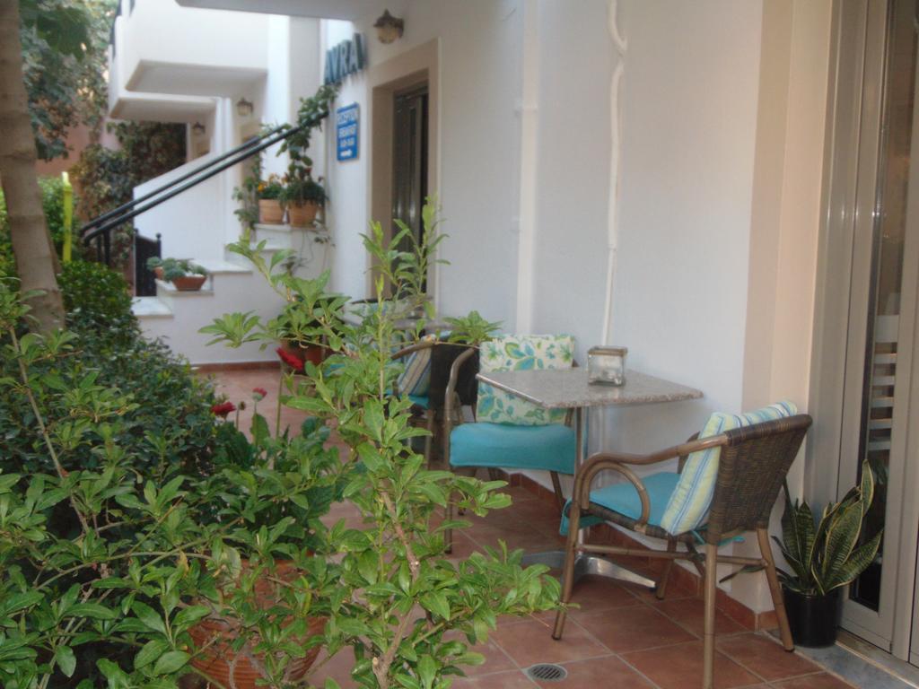 Avra Hotel Agia Galini Exterior foto